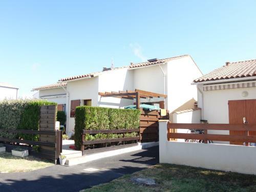 Holiday Home La Coralline