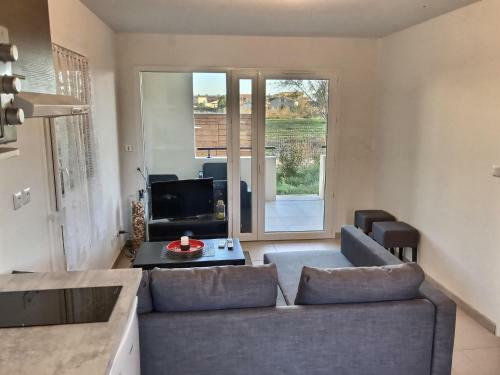 Pavillon Dans R�sidence R�cente 8 Personnes