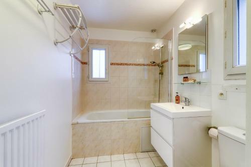 Le Poncelet - Family House