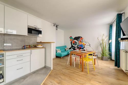 Apartamento Carr� Elys�e 4 (sleepngo)