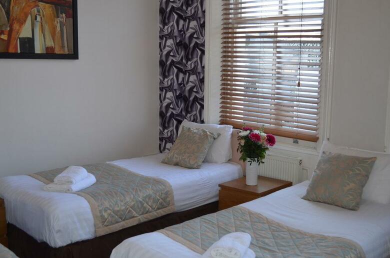 1 Lexham Gardens Hotel