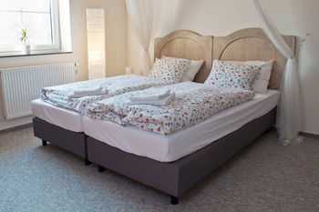 Hostal Alt Pension