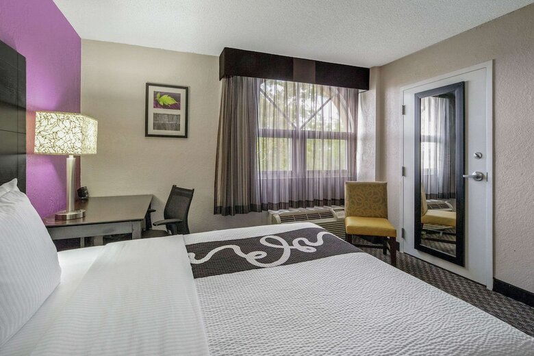 Hotel La Quinta Inn & Suites Miami Lakes