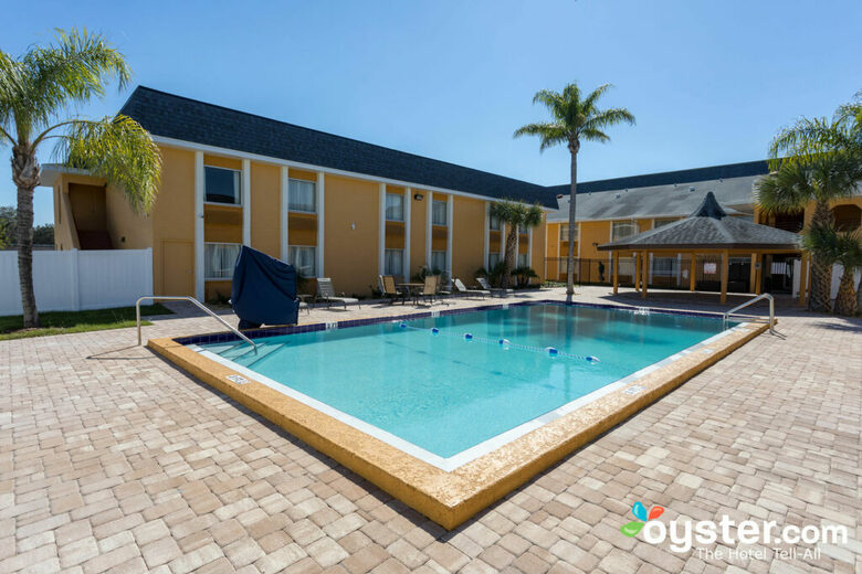 Hotel Ramada Heritage Park