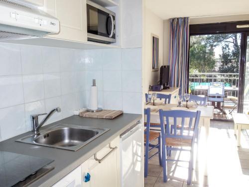 Apartment La Marina