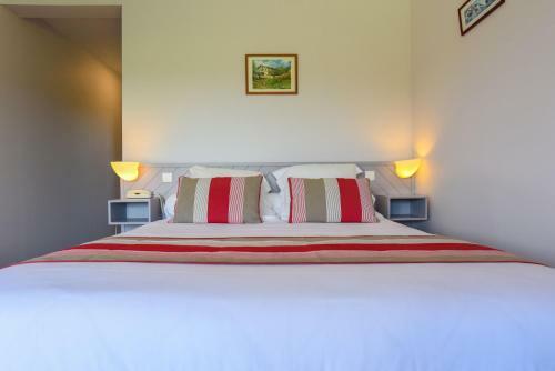 Hotel Logis H�tel Baratxartea