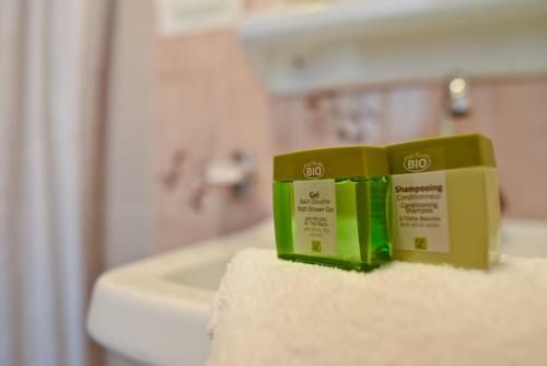 Hotel Logis H�tel Baratxartea
