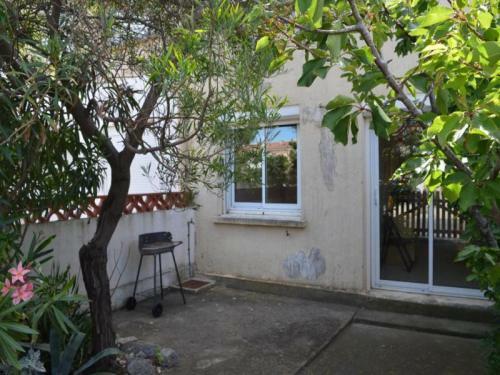 Apartment Saint Pierre La Mer - 4 Pers, 40 M2, 3/2