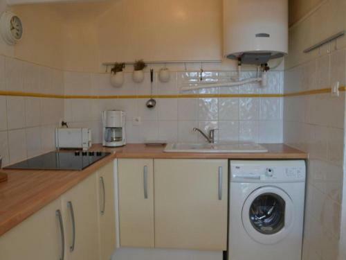 Apartment Saint Pierre La Mer - 4 Pers, 40 M2, 3/2