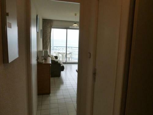 Apartment Semaphore