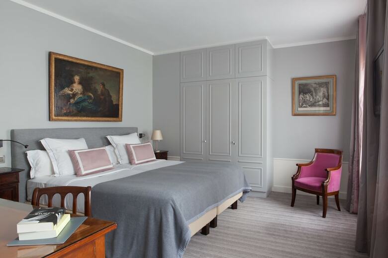 Hotel Des Saints P�res