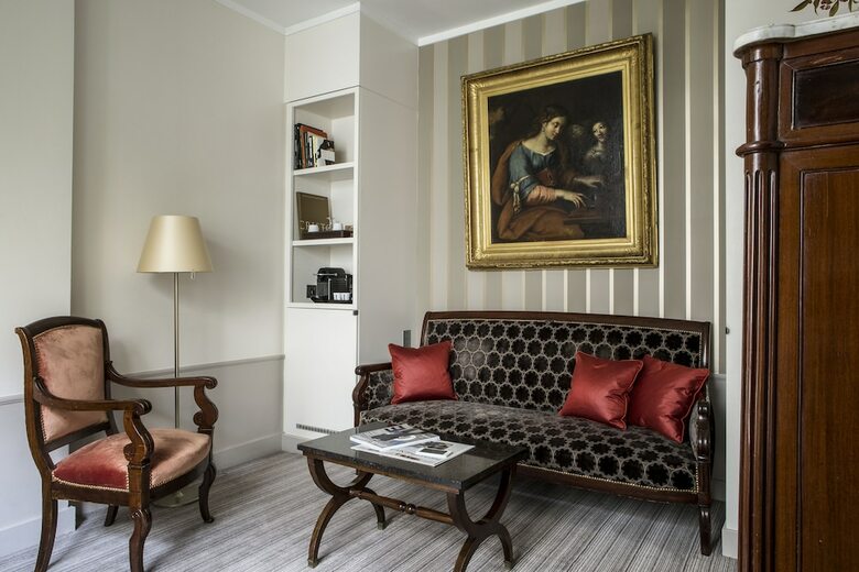Hotel Des Saints P�res