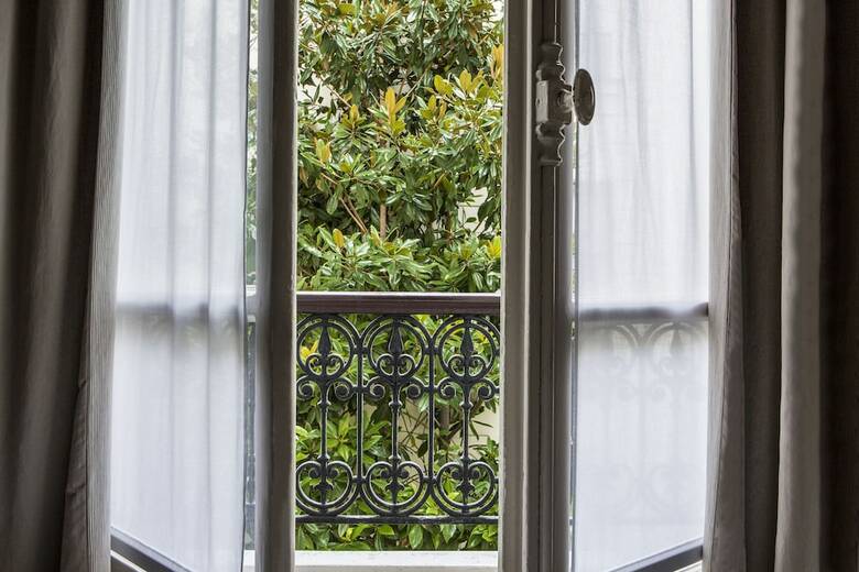 Hotel Des Saints P�res