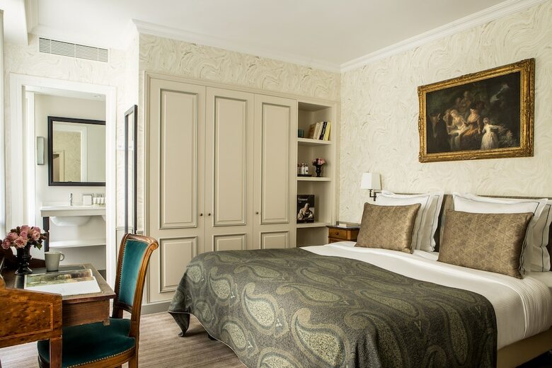 Hotel Des Saints P�res