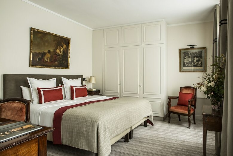Hotel Des Saints P�res