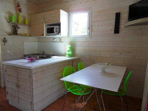 Two Bedroom Chalet, 40m� - 103