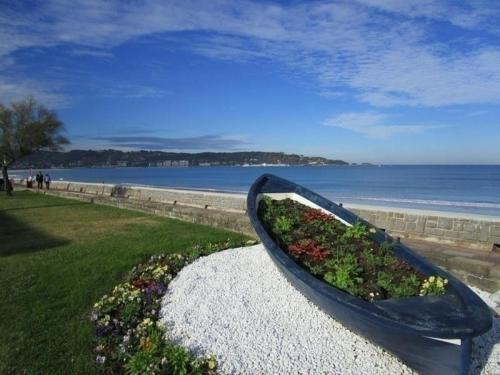 Apartment Pins 12 - Commerces Et Plage � Pied