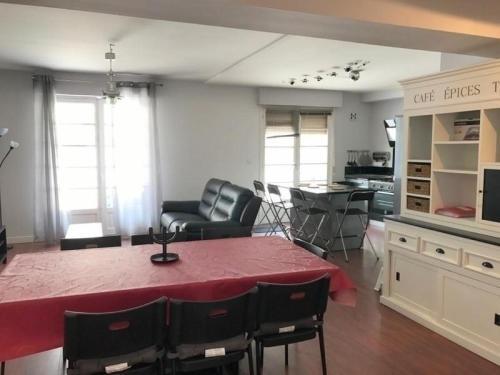 Apartment Pins 12 - Commerces Et Plage � Pied