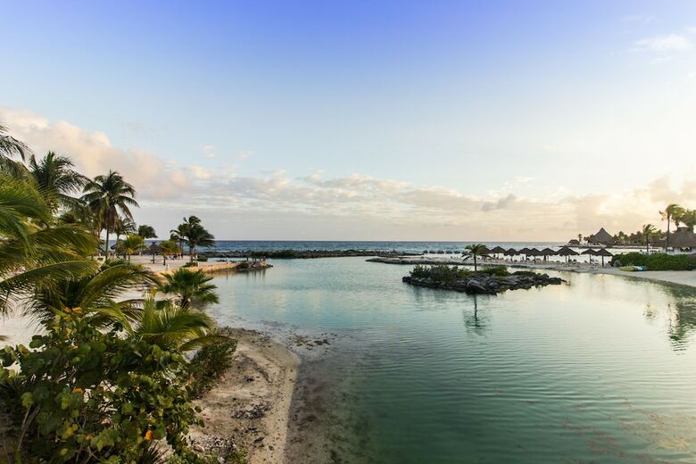 Coral Maya Turquesa Condo Hotel