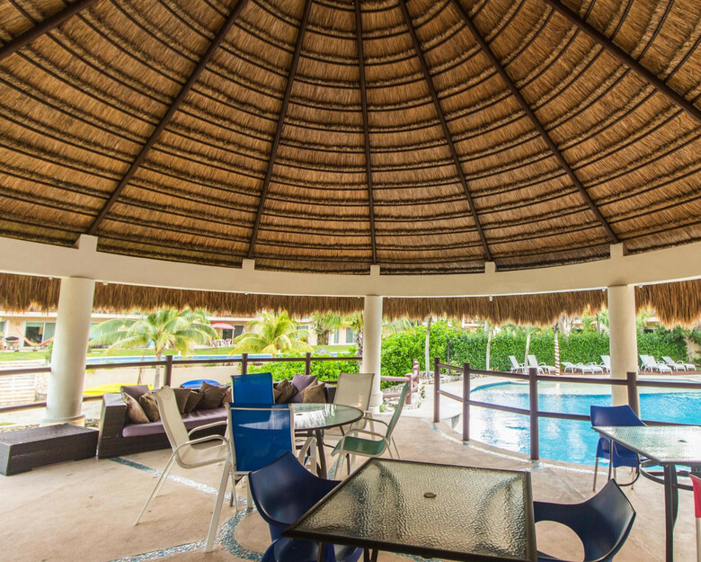 Coral Maya Turquesa Condo Hotel