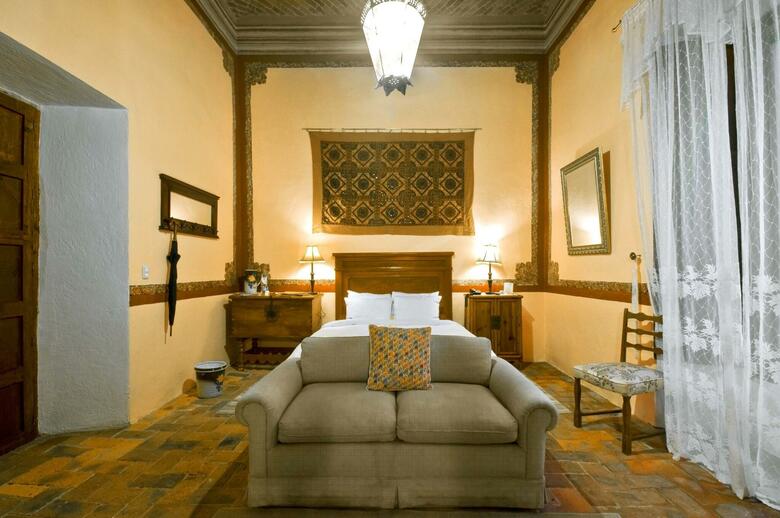 Hacienda Sepulveda Hotel And Spa
