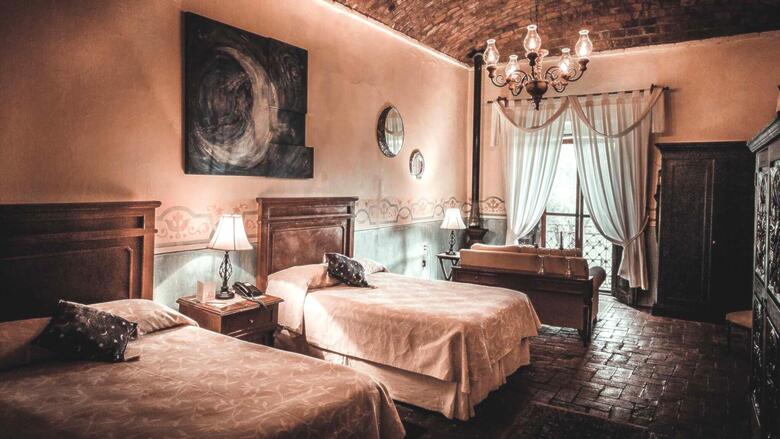 Hacienda Sepulveda Hotel And Spa