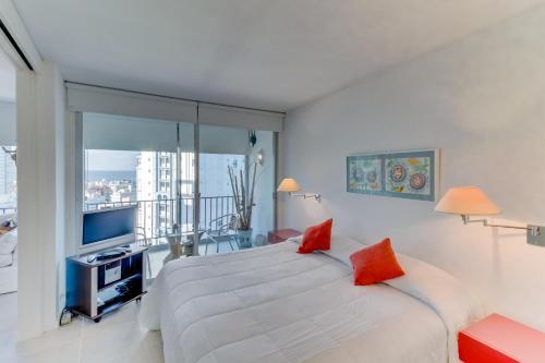 Moderno Apartamento Con Vista Al Mar - Lafayette I