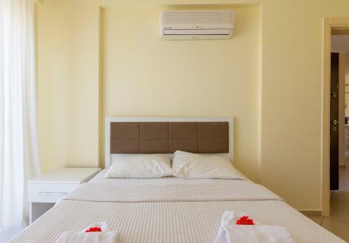 Apollonium Beach Flats And Villas