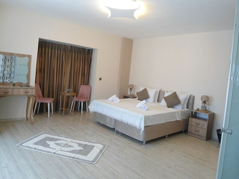 Bed & Breakfast F&G But?k Hotel