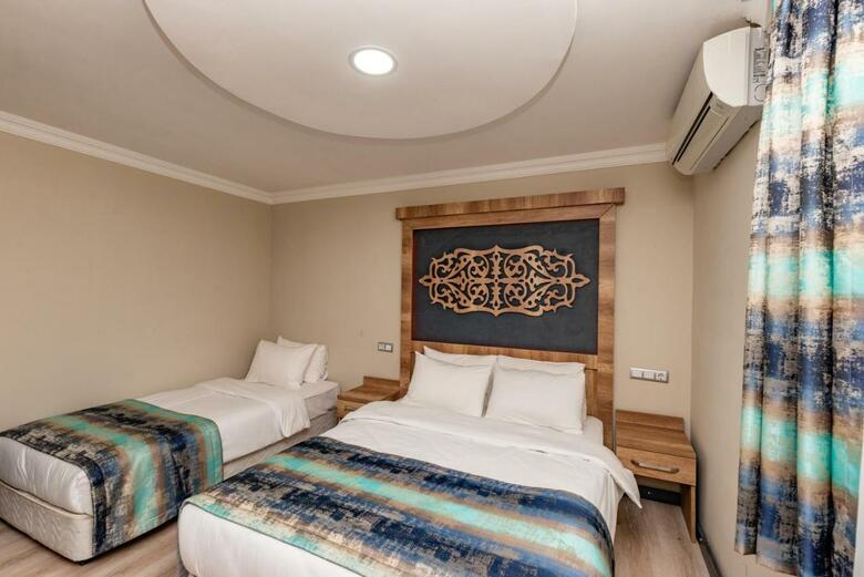 Hotel Linda Expo Palace