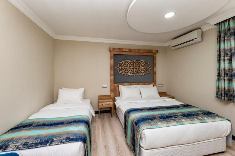 Hotel Linda Expo Palace