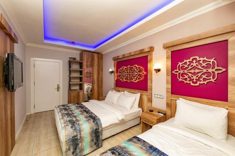 Hotel Linda Expo Palace