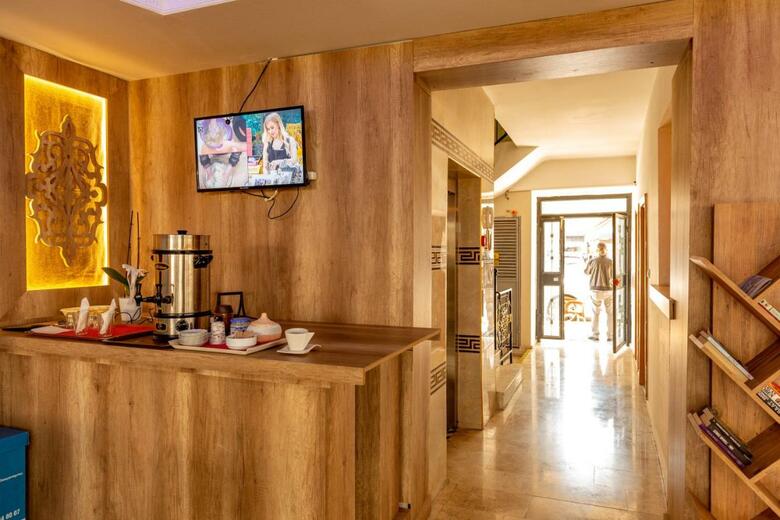 Hotel Linda Expo Palace