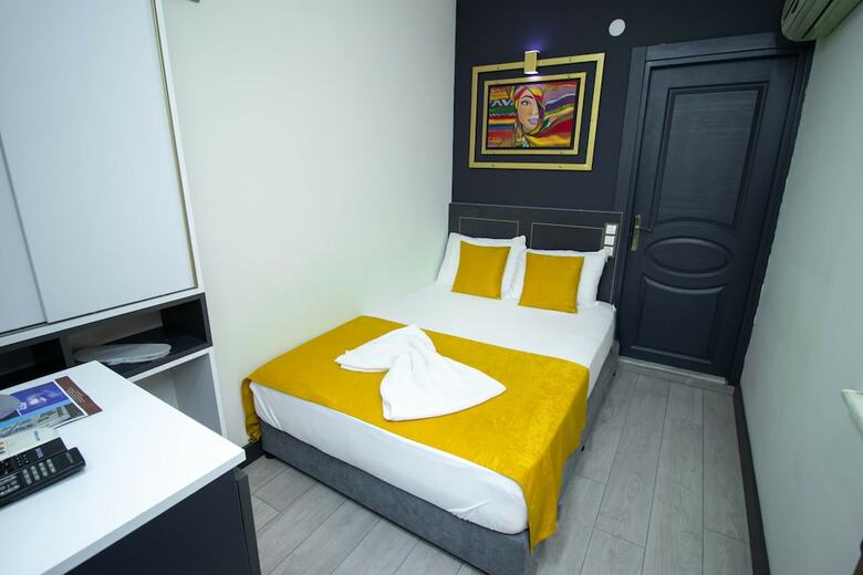 Exporoyal Hotel