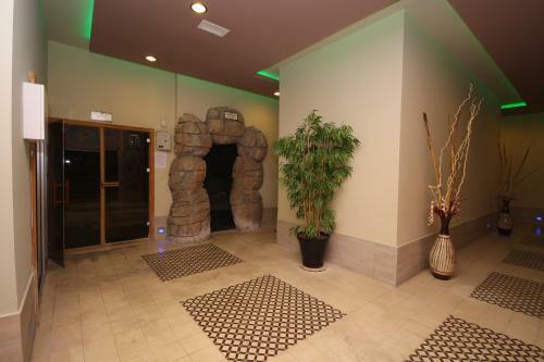 Apartamento Nl, 2 B/r Duplex Orion City Wissam