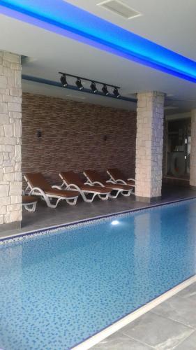 Apartamento Emerald Towers Residence