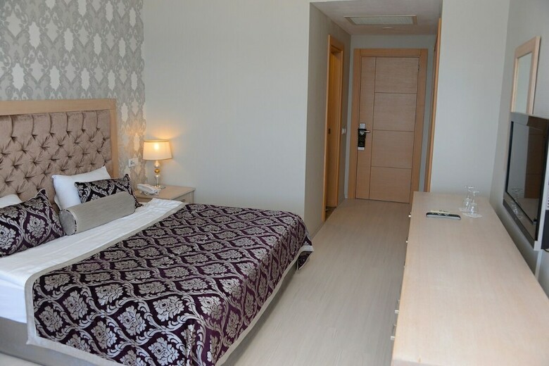 Hotel Maya World Imperial