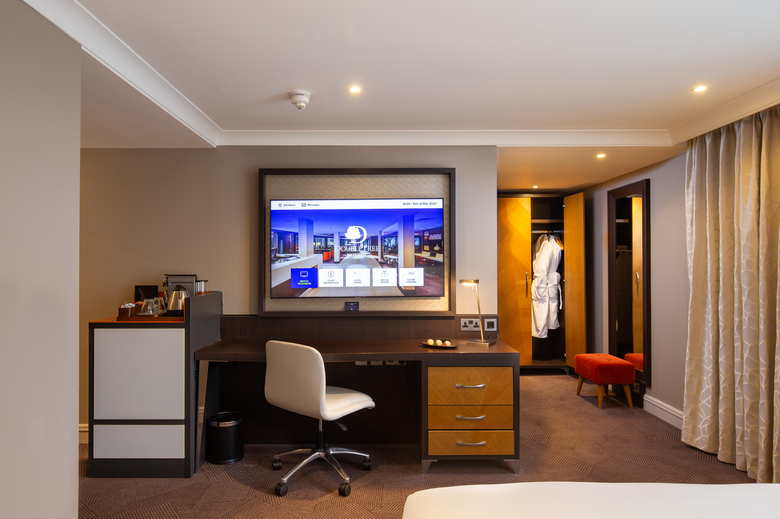 Hotel Doubletree By Hilton London Ealing