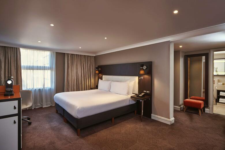 Hotel Doubletree By Hilton London Ealing