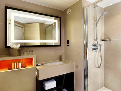 Hotel Doubletree By Hilton London Ealing
