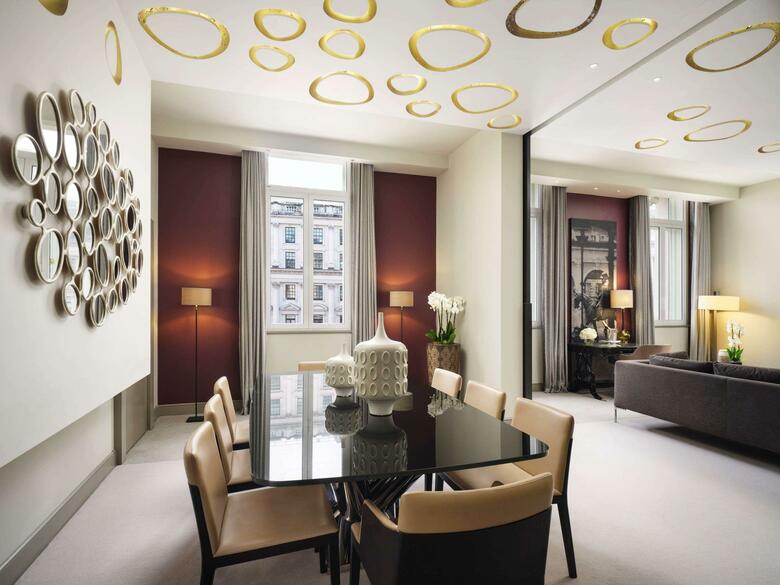 Hotel Sofitel St James
