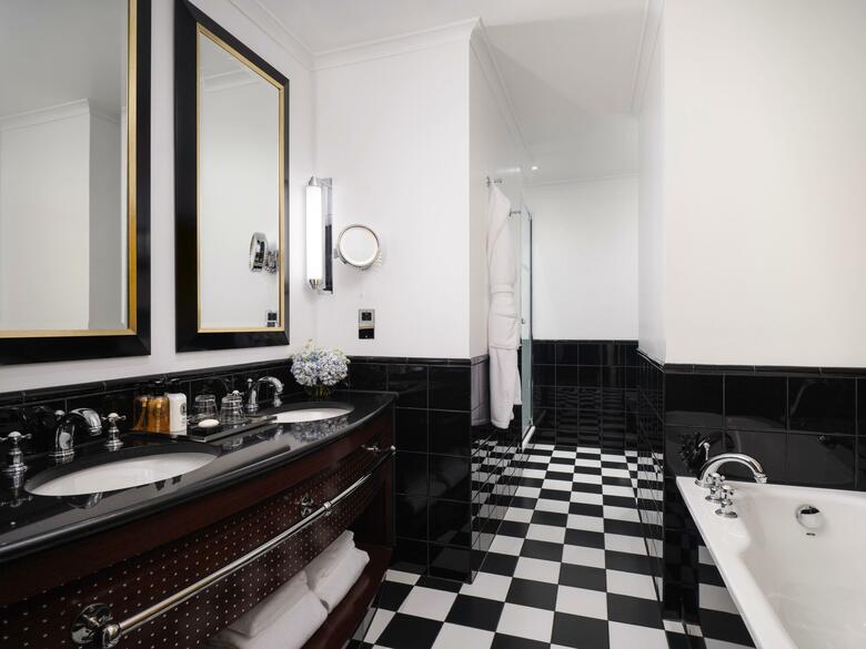 Hotel Sofitel St James