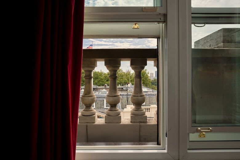 Hotel Sofitel St James
