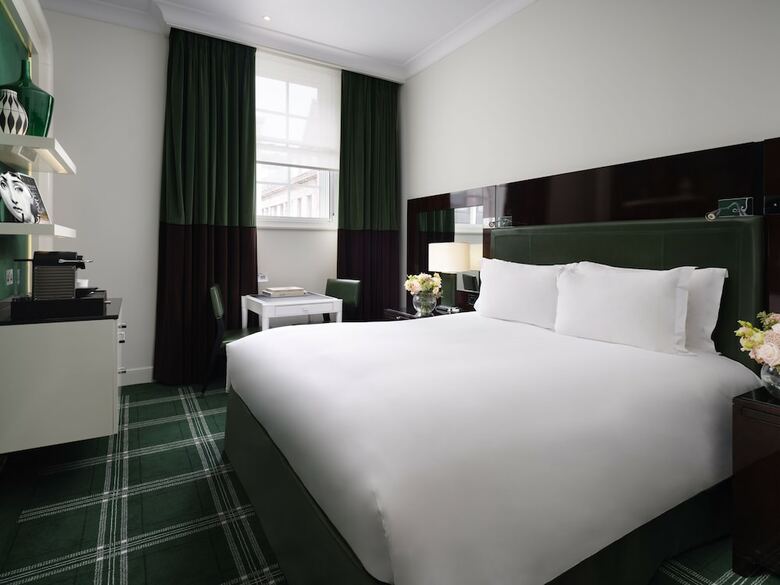 Hotel Sofitel St James