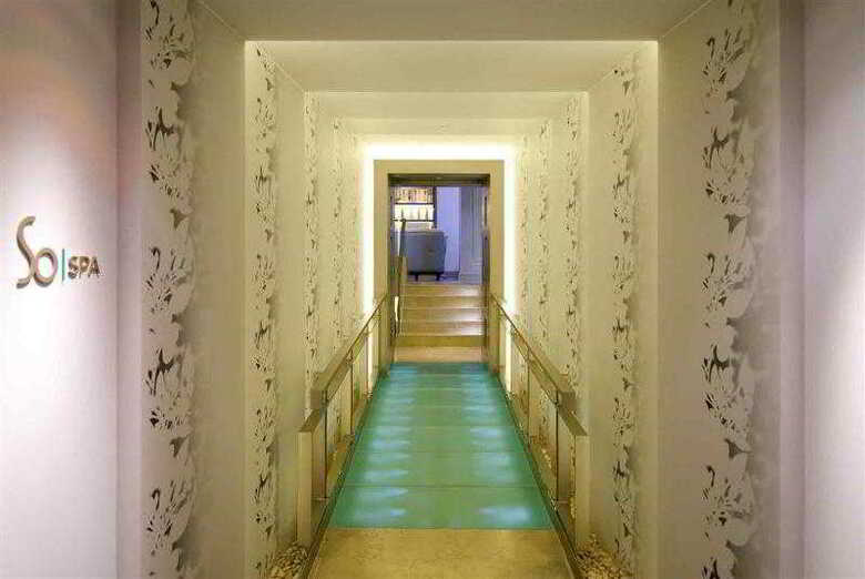 Hotel Sofitel St James