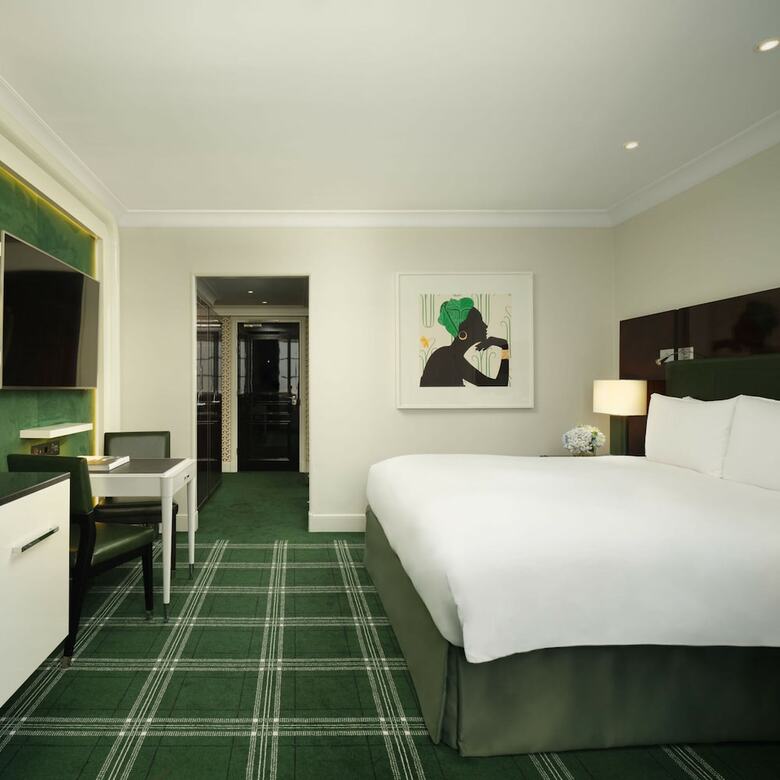 Hotel Sofitel St James