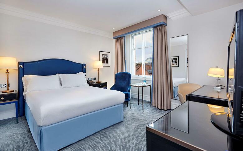 Hotel Waldorf Hilton