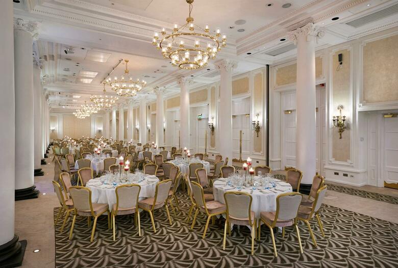 Hotel Waldorf Hilton