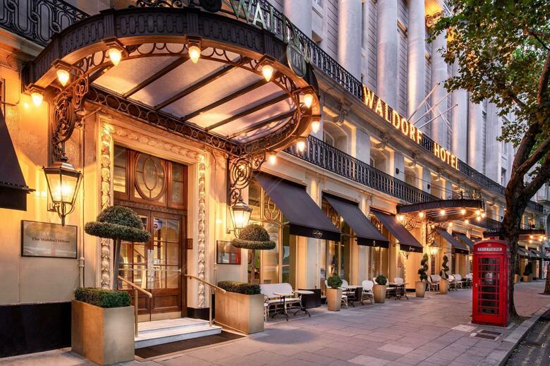 Hotel Waldorf Hilton