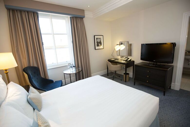 Hotel Waldorf Hilton